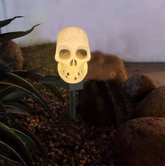 1pc Spooky Halloween Stake Light Pumpkin & Skeleton & Ghost Garden Waterproof Path Light Solar Powered For Home Yard Patry Decor