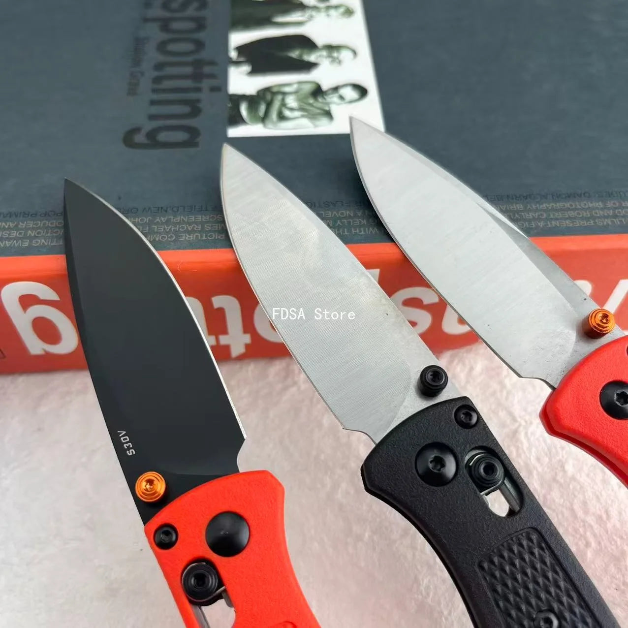 BM 533 BUGOUT Outdoor Folding Knife Camping Foldable Lightweight Hiking Fishing Utility Knives High Hardness S30V Stainless Steel Folding Knife EDC Wilderness Climbing Mountaineering Portable Tools Nylon Wave Fiber Handle Kni