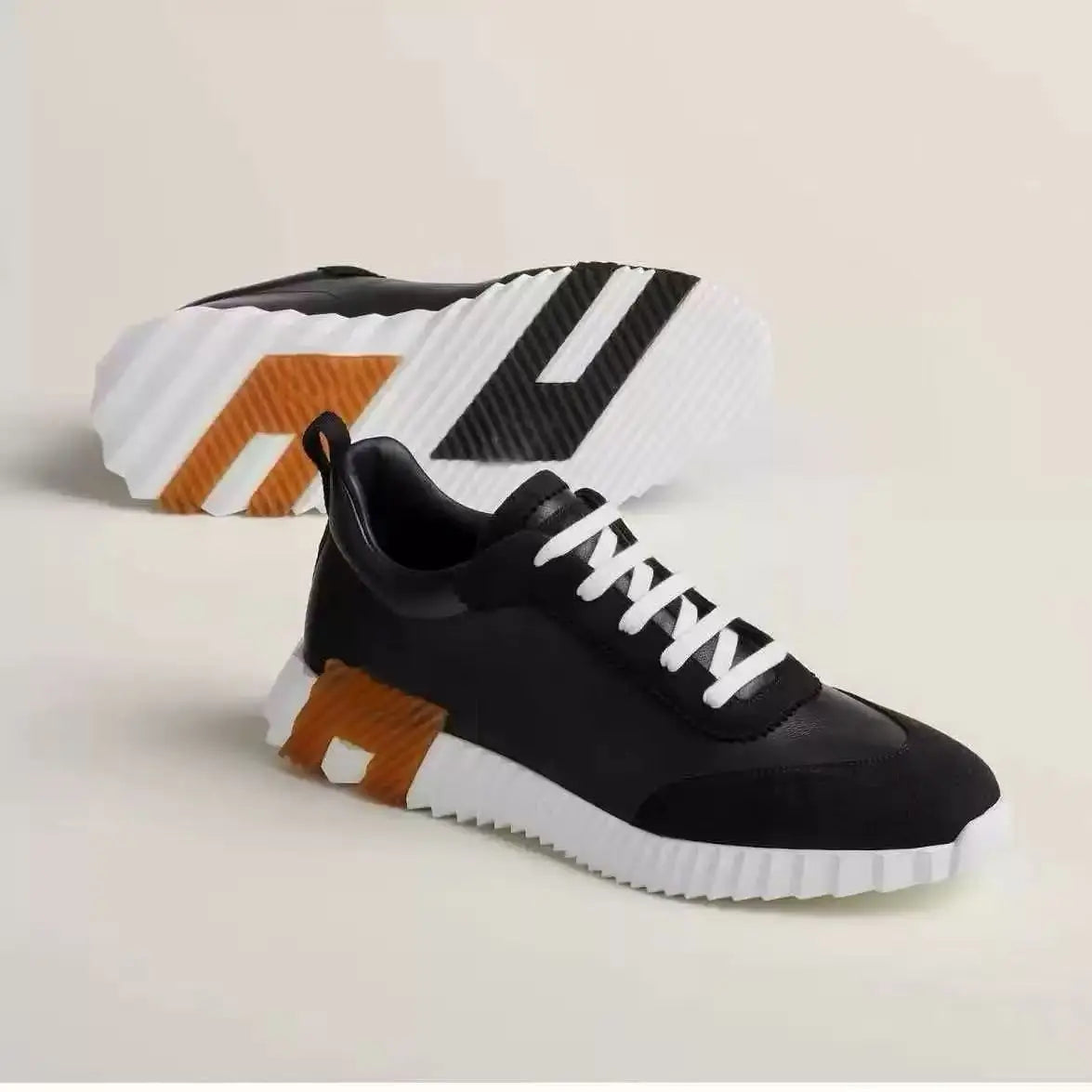 2026 Classic Fashion Casual Splicing Low cut Sneakers Men's Round Nose Sneakers Thick soled Non slip Shoes