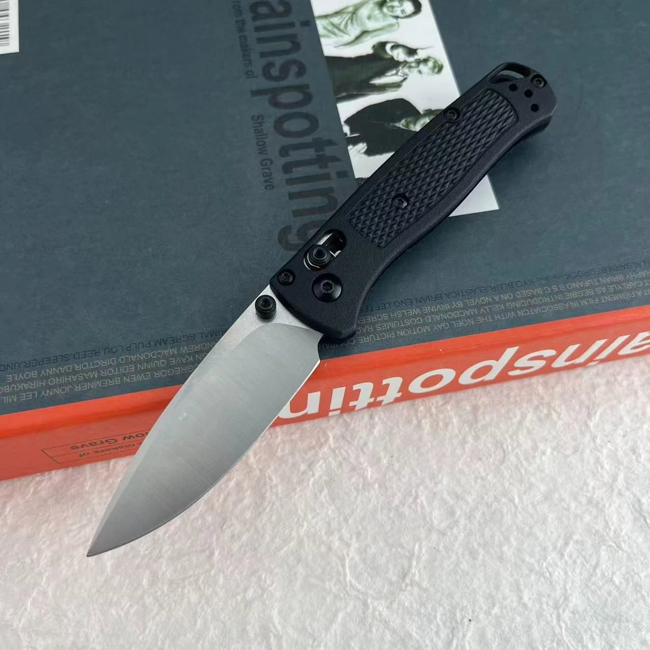 BM 533 BUGOUT Outdoor Folding Knife Camping Foldable Lightweight Hiking Fishing Utility Knives High Hardness S30V Stainless Steel Folding Knife EDC Wilderness Climbing Mountaineering Portable Tools Nylon Wave Fiber Handle Kni