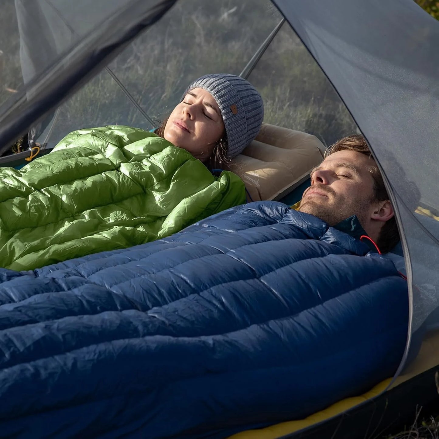 Naturehike Ultralight Backpacking Duck Down Sleeping Bag for Adults Warm Splicable Double Quilt 2 Person Sleeping Bags for Hiking Camping 3 Seasons
