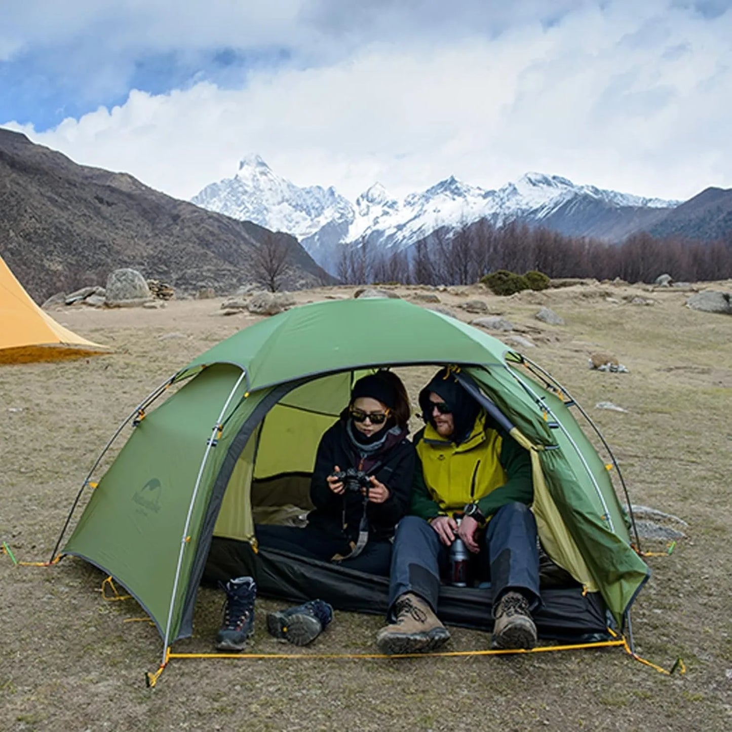 Naturehike Cloud Peak 2 Person Tent Ultralight Waterproof Camping Tent 4 Season Nylon Backpacking Traveling Tent